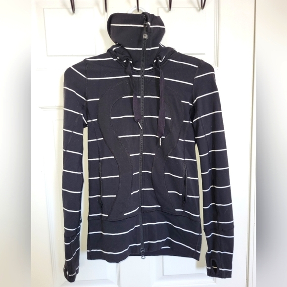Lululemon RARE stride sailor stripe jacket - Picture 1 of 5